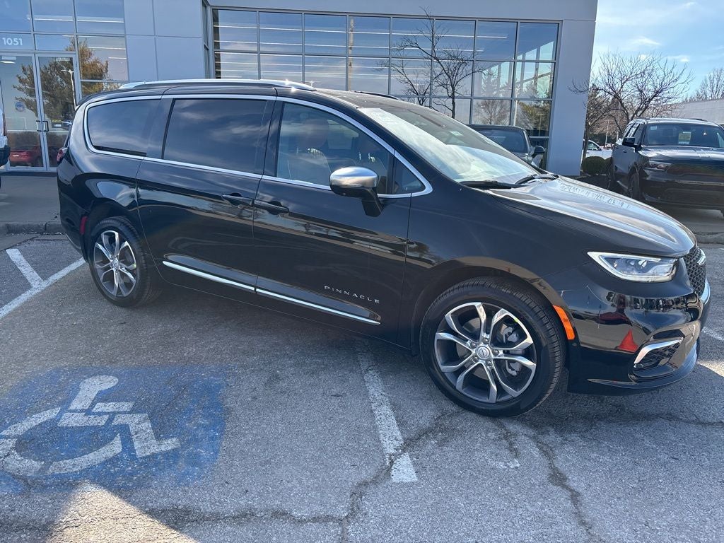 2026 Chrysler Pacifica Pinnacle