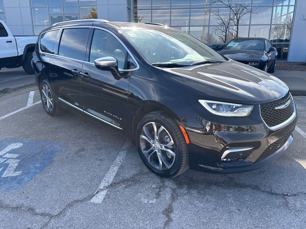2026 Chrysler Pacifica Pinnacle