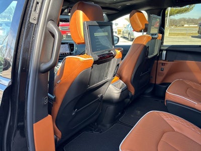 2026 Chrysler Pacifica Pinnacle