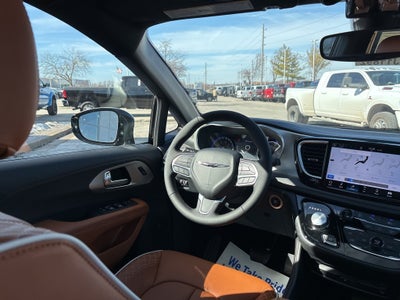 2026 Chrysler Pacifica Pinnacle