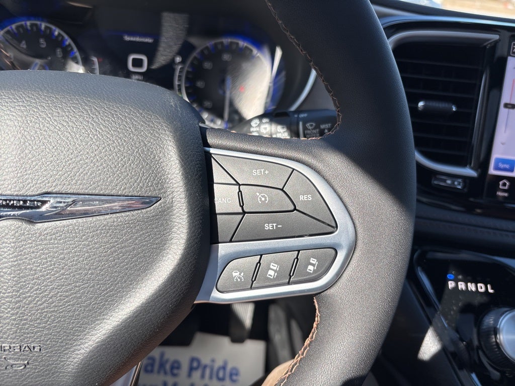 2026 Chrysler Pacifica Pinnacle