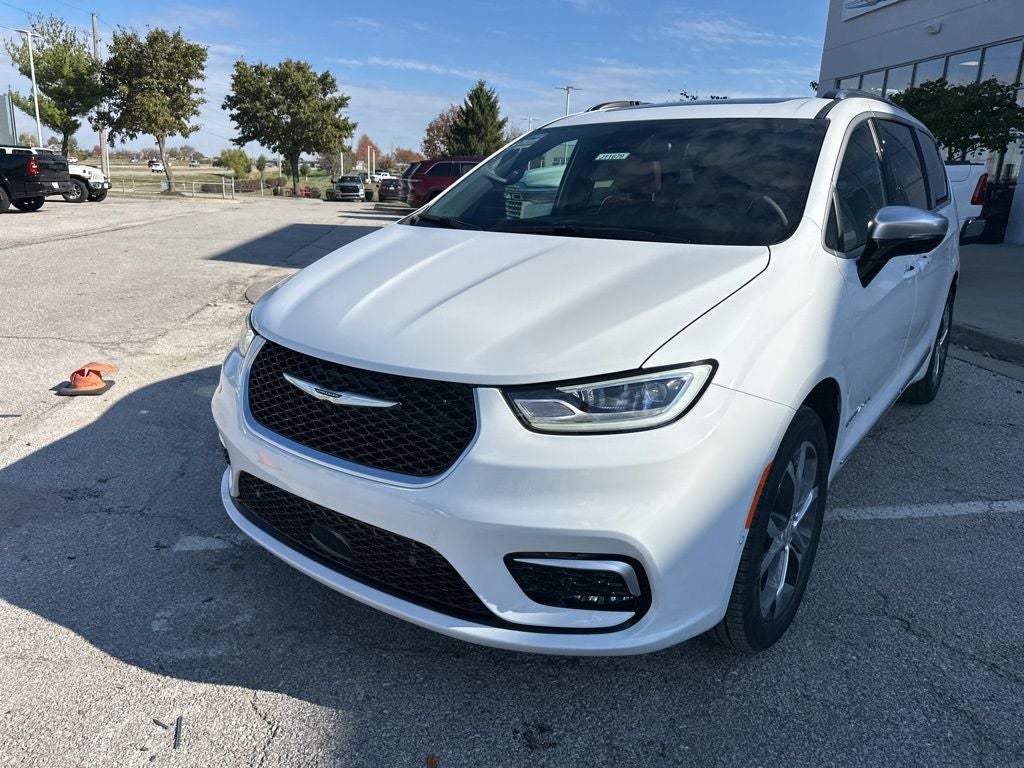 2026 Chrysler Pacifica Pinnacle