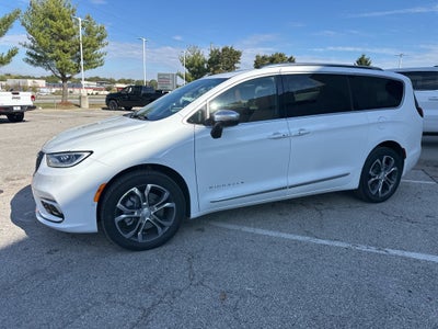 2026 Chrysler Pacifica Pinnacle