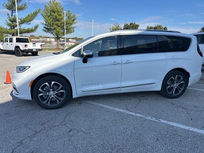 2026 Chrysler Pacifica Pinnacle