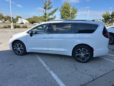 2026 Chrysler Pacifica Pinnacle