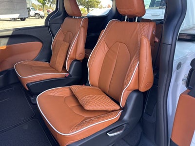 2026 Chrysler Pacifica Pinnacle