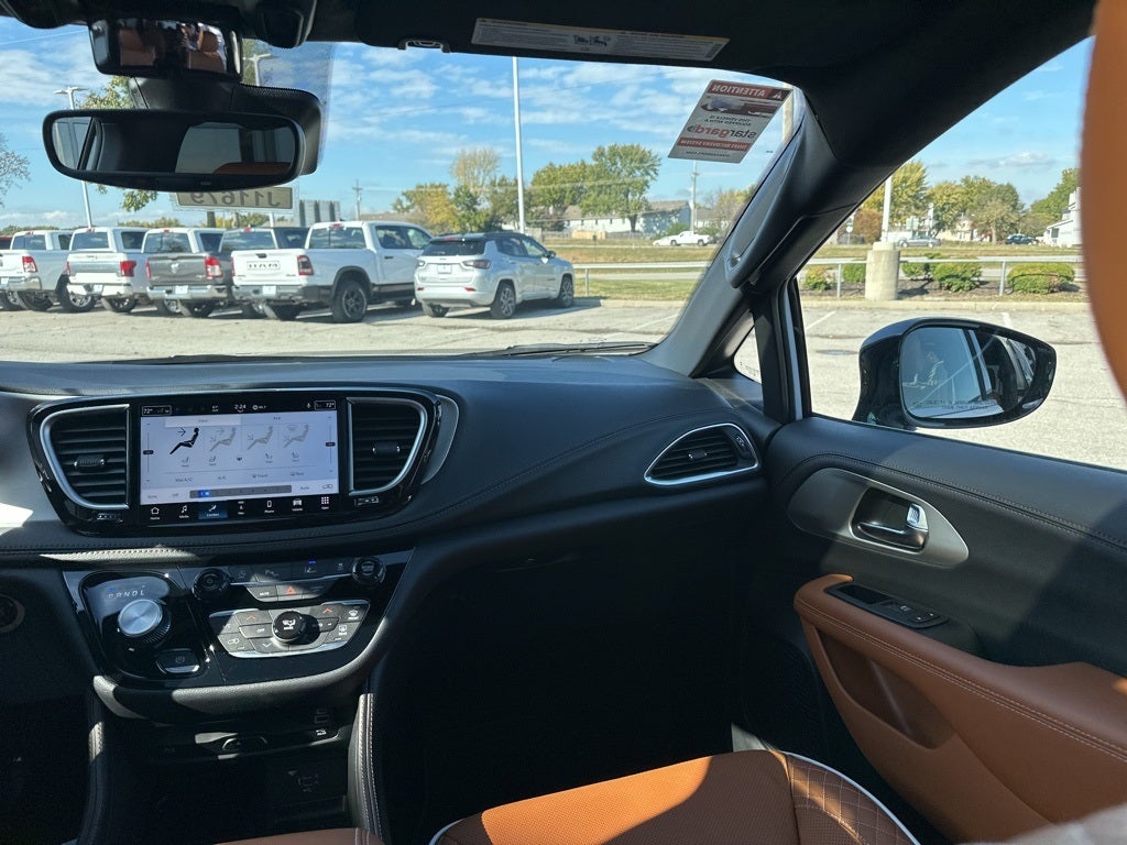 2026 Chrysler Pacifica Pinnacle