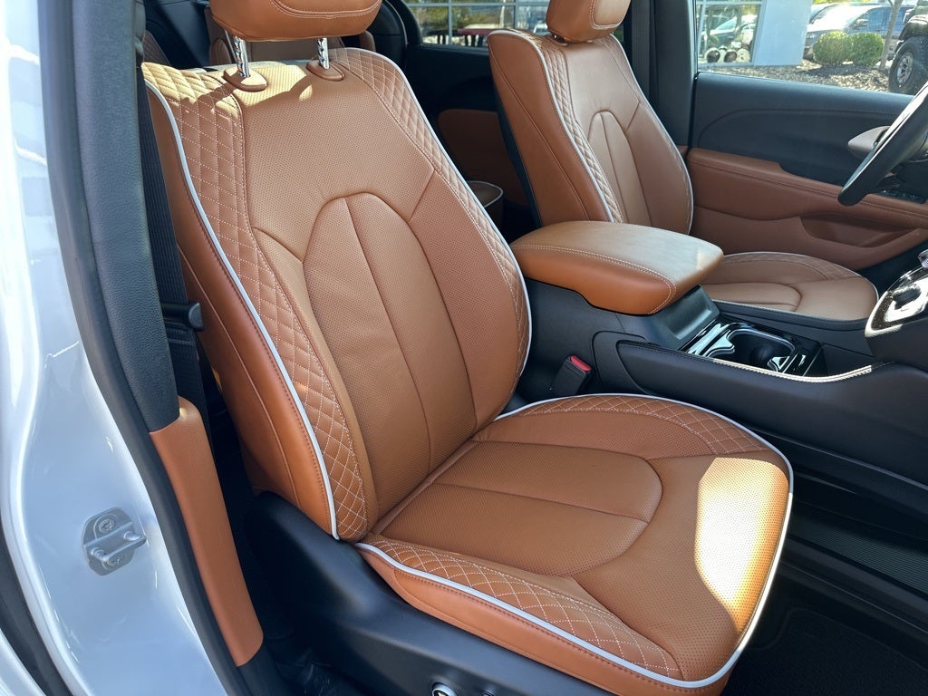 2026 Chrysler Pacifica Pinnacle