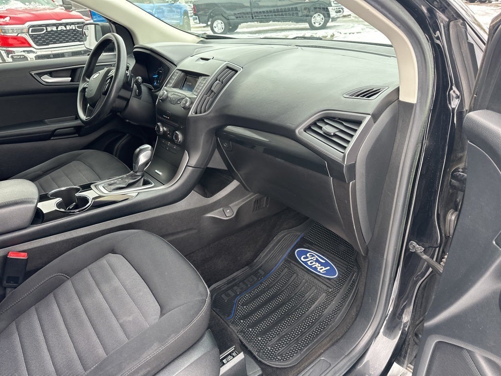 2018 Ford Edge SE