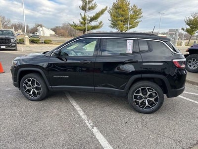 2026 Jeep Compass COMPASS LIMITED 4X4