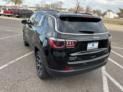 2026 Jeep Compass COMPASS LIMITED 4X4