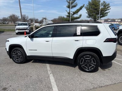 2026 Jeep Cherokee CHEROKEE LAREDO 4X4