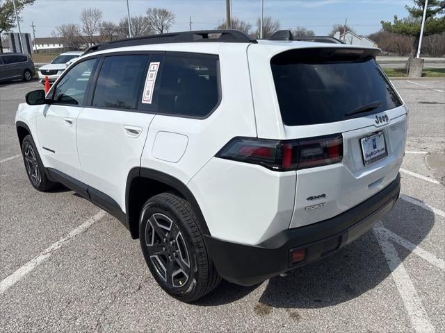 2026 Jeep Cherokee CHEROKEE LAREDO 4X4