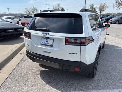 2026 Jeep Cherokee CHEROKEE LAREDO 4X4