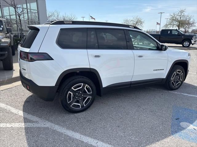 2026 Jeep Cherokee CHEROKEE LAREDO 4X4