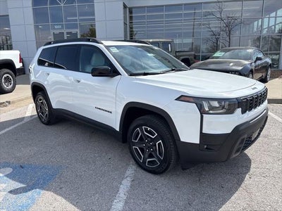 2026 Jeep Cherokee CHEROKEE LAREDO 4X4
