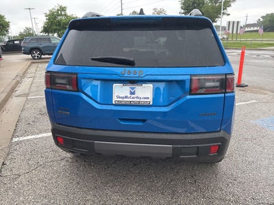 2026 Jeep Cherokee CHEROKEE LAREDO 4X4
