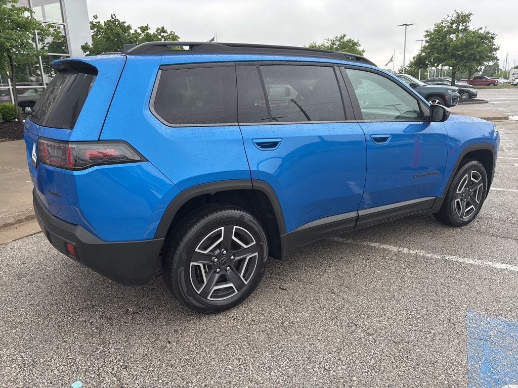2026 Jeep Cherokee CHEROKEE LAREDO 4X4