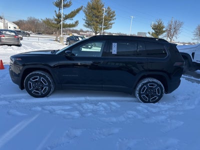 2026 Jeep Cherokee Laredo