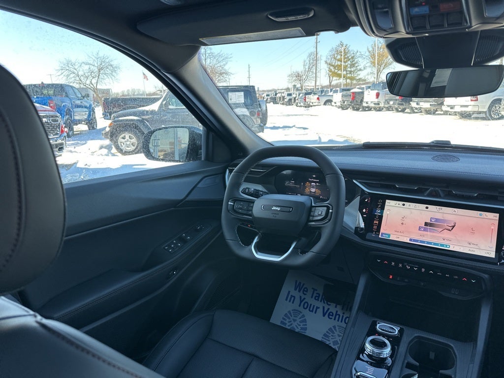 2026 Jeep Cherokee Laredo