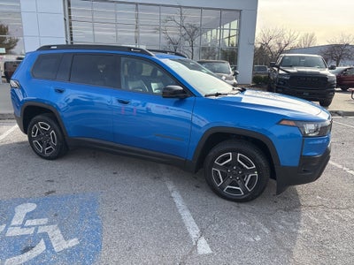 2026 Jeep Cherokee Laredo