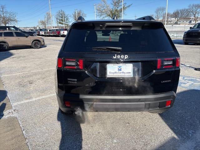 2026 Jeep Cherokee CHEROKEE LAREDO 4X4