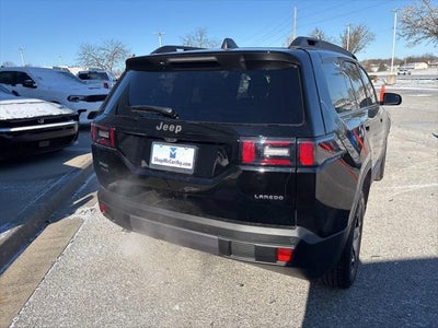 2026 Jeep Cherokee CHEROKEE LAREDO 4X4