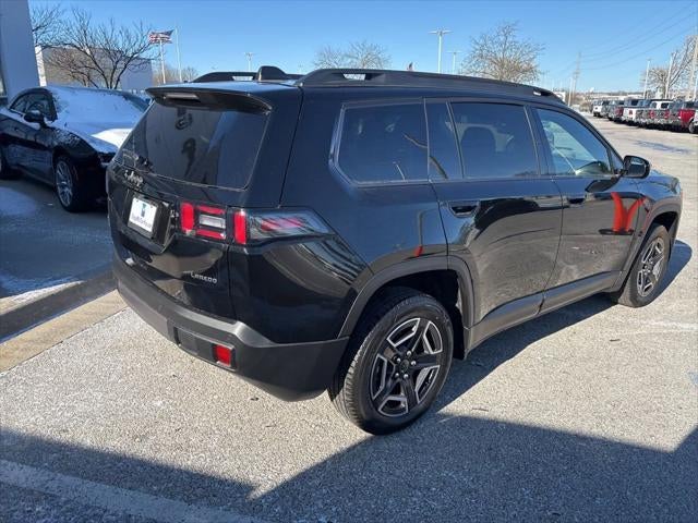 2026 Jeep Cherokee CHEROKEE LAREDO 4X4