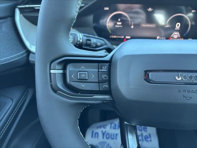 2026 Jeep Cherokee CHEROKEE LAREDO 4X4