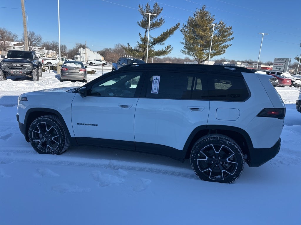 2026 Jeep Cherokee Overland