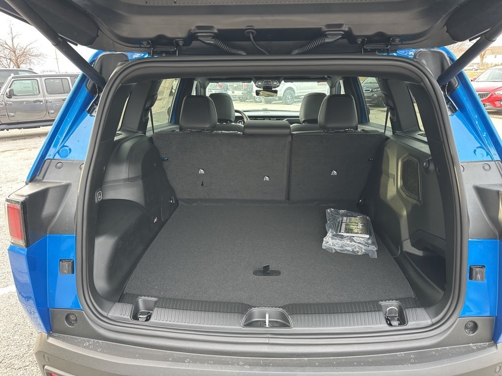 2026 Jeep Cherokee Overland