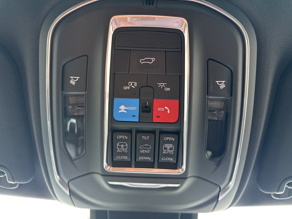 2026 Jeep Cherokee Overland