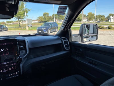 2027 RAM Ram 3500 RAM 3500 TRADESMAN CREW CAB 4X4 6'4' BOX