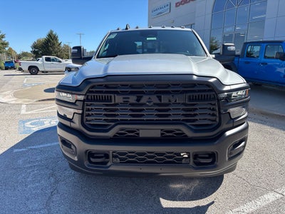 2027 RAM Ram 3500 RAM 3500 TRADESMAN CREW CAB 4X4 6'4' BOX