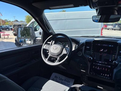 2027 RAM Ram 3500 RAM 3500 TRADESMAN CREW CAB 4X4 6'4' BOX