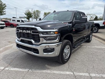 2026 RAM Ram 3500 RAM 3500 TRADESMAN CREW CAB 4X4 6'4' BOX