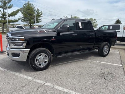 2026 RAM Ram 3500 RAM 3500 TRADESMAN CREW CAB 4X4 6'4' BOX