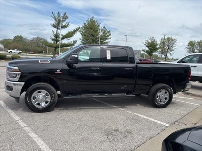 2026 RAM Ram 3500 RAM 3500 TRADESMAN CREW CAB 4X4 6'4' BOX