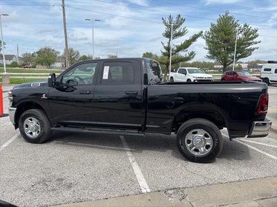 2026 RAM Ram 3500 RAM 3500 TRADESMAN CREW CAB 4X4 6'4' BOX
