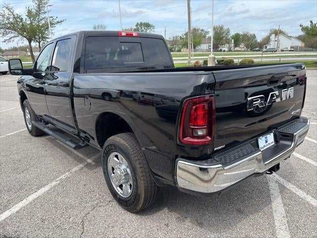 2026 RAM Ram 3500 RAM 3500 TRADESMAN CREW CAB 4X4 6'4' BOX