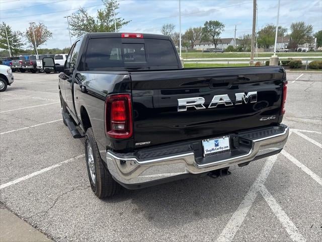 2026 RAM Ram 3500 RAM 3500 TRADESMAN CREW CAB 4X4 6'4' BOX