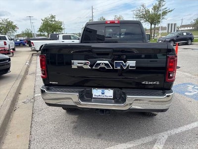 2026 RAM Ram 3500 RAM 3500 TRADESMAN CREW CAB 4X4 6'4' BOX