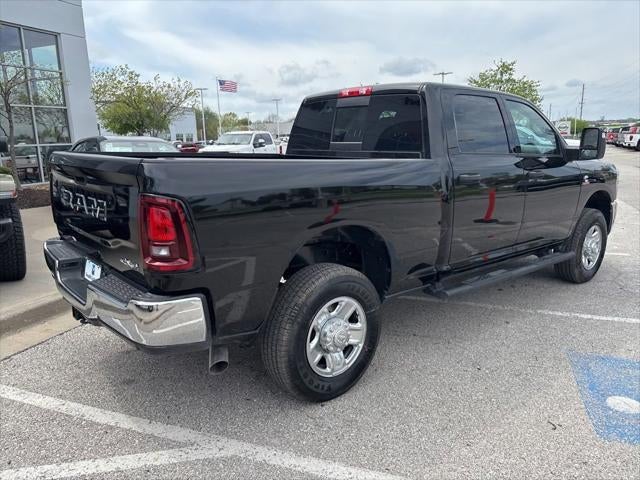 2026 RAM Ram 3500 RAM 3500 TRADESMAN CREW CAB 4X4 6'4' BOX