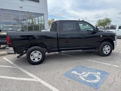 2026 RAM Ram 3500 RAM 3500 TRADESMAN CREW CAB 4X4 6'4' BOX