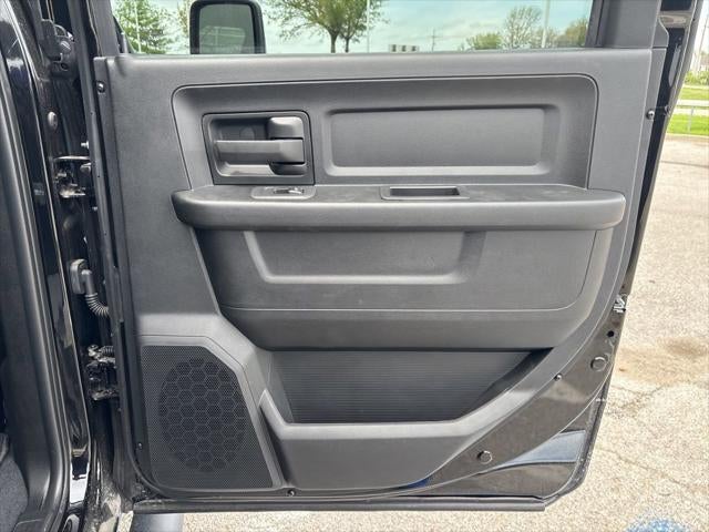 2026 RAM Ram 3500 RAM 3500 TRADESMAN CREW CAB 4X4 6'4' BOX