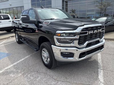 2026 RAM Ram 3500 RAM 3500 TRADESMAN CREW CAB 4X4 6'4' BOX
