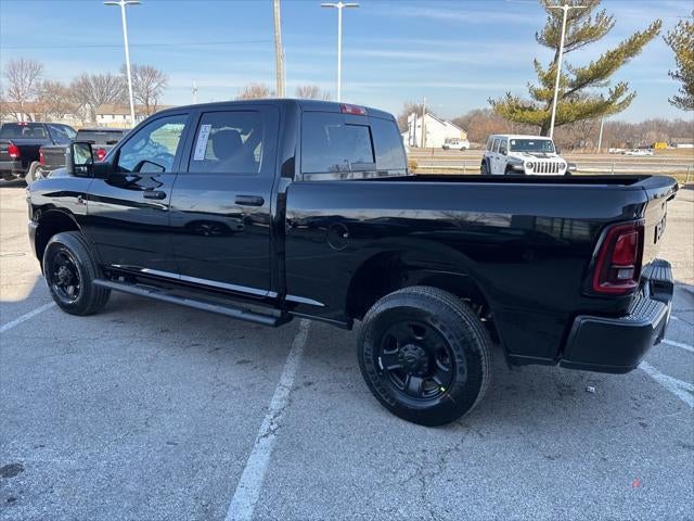 2026 RAM Ram 3500 RAM 3500 TRADESMAN CREW CAB 4X4 6'4' BOX