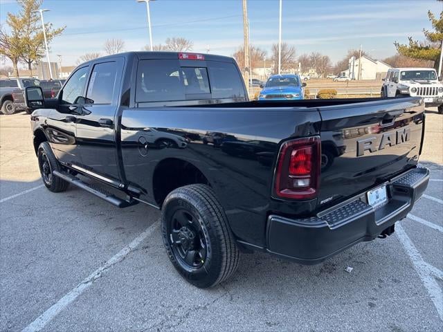 2026 RAM Ram 3500 RAM 3500 TRADESMAN CREW CAB 4X4 6'4' BOX