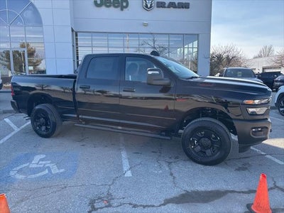 2026 RAM Ram 3500 RAM 3500 TRADESMAN CREW CAB 4X4 6'4' BOX