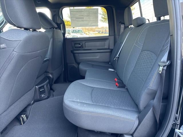 2026 RAM Ram 3500 RAM 3500 TRADESMAN CREW CAB 4X4 6'4' BOX